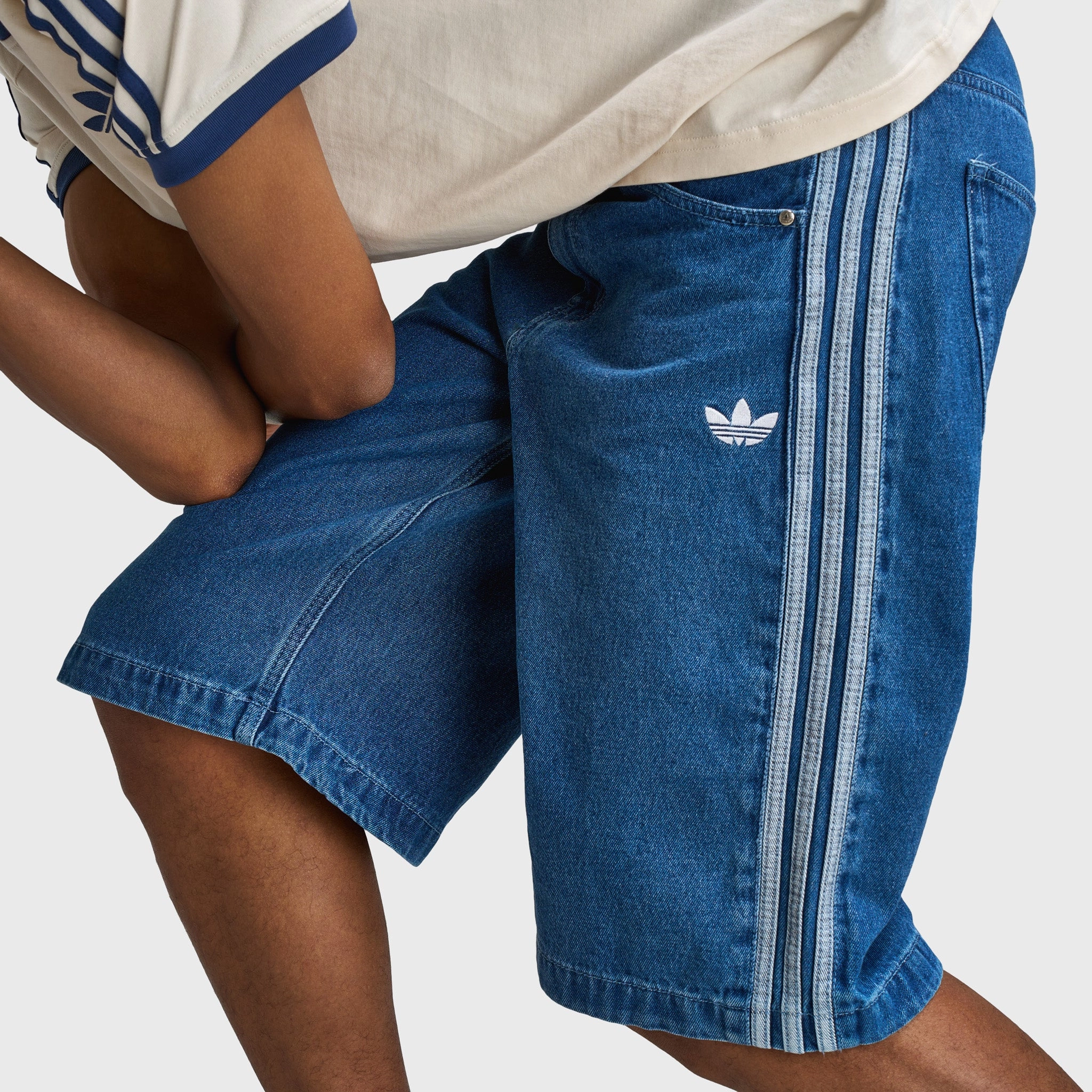 adidas Adicolor Denim Firebird Shorts / Blue