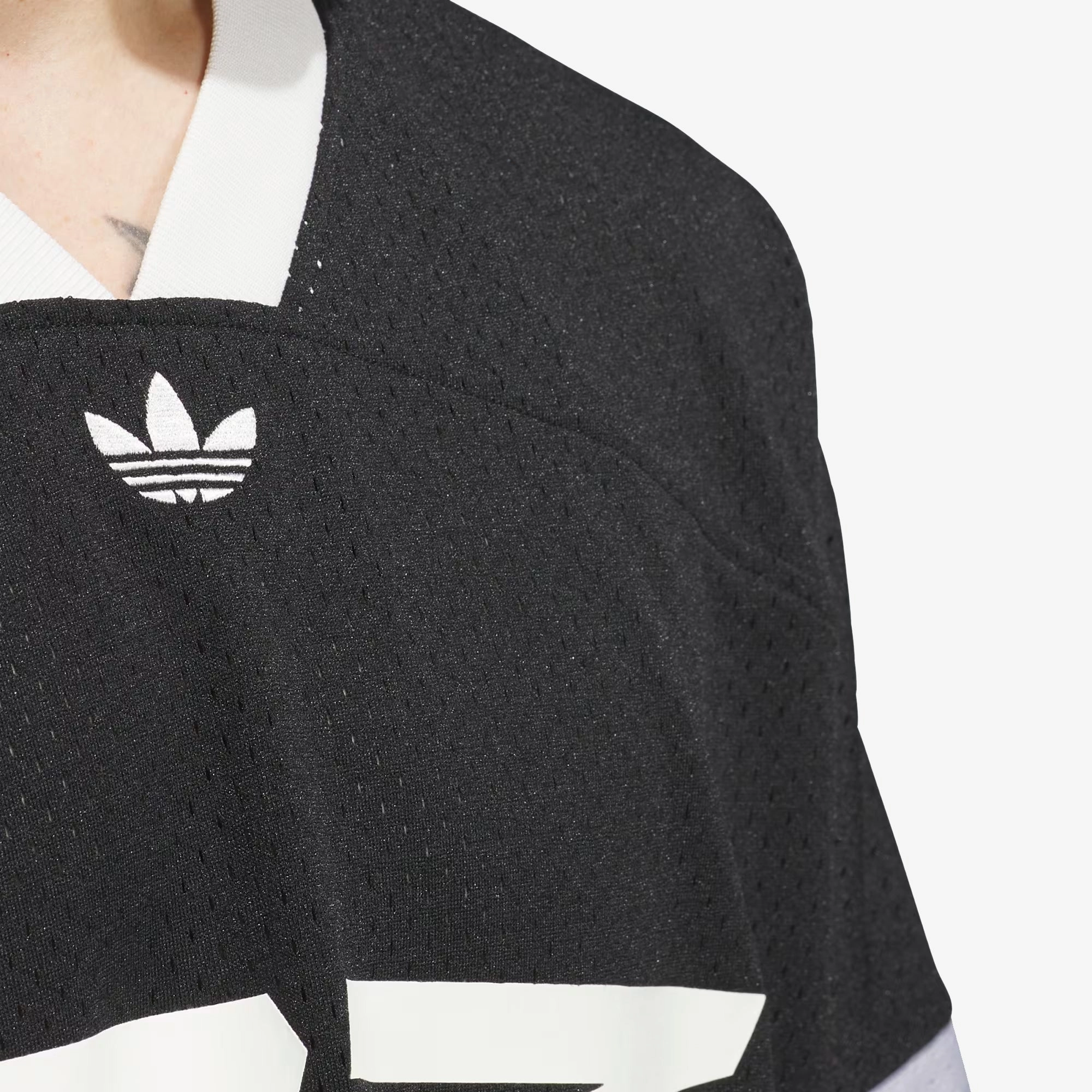 ADIDAS ORIGINALS | SPORT JERSEY { BLACK